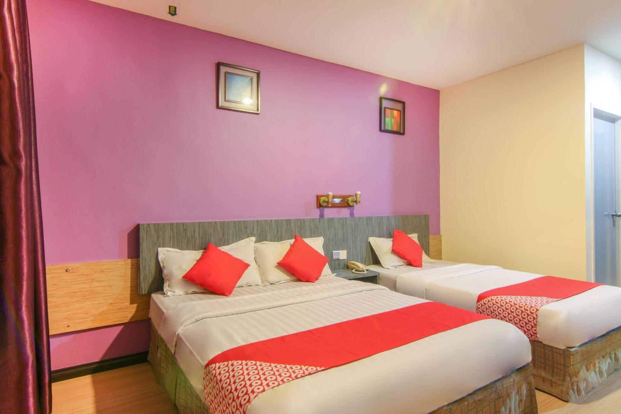 Super Oyo 43930 Hotel Esplanade Sandakan Luaran gambar